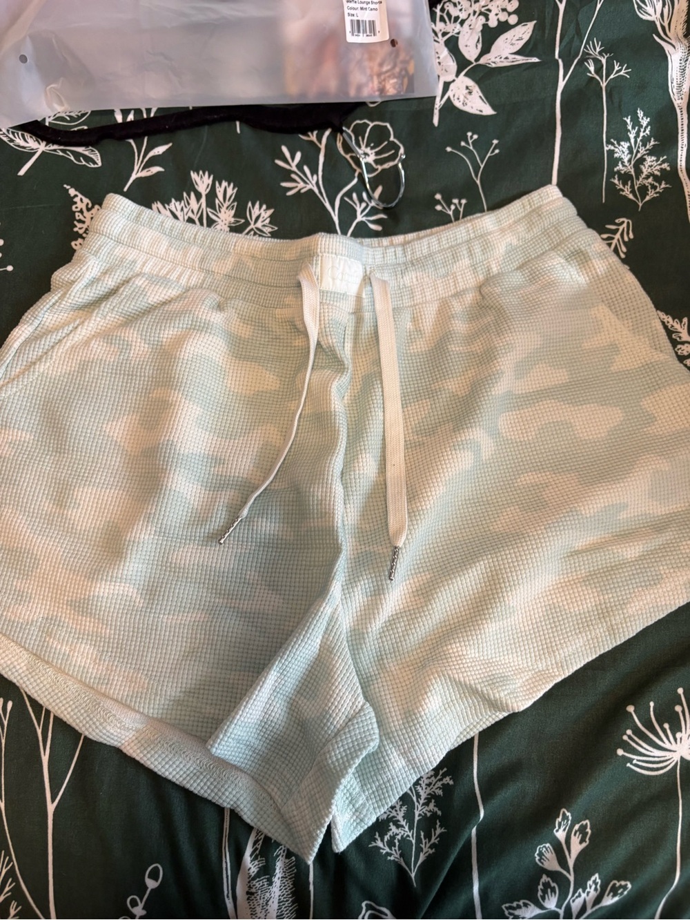 Comfrt Women’s Mint Camouflage Waffle Lounge Shorts